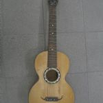 470 7116 Gitarr